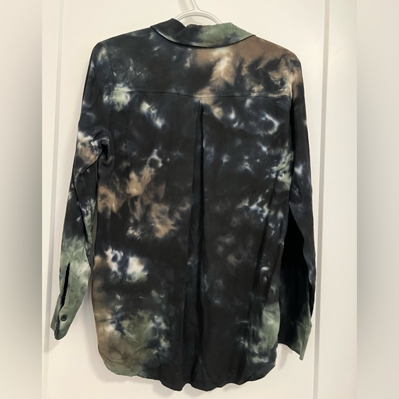 Cloth & Stone Anthropologie Tie-Dye Button down Shirt - Black Motif Green Brown - Picture 4 of 6